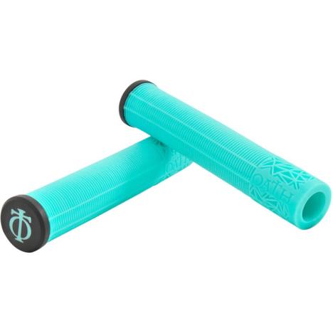 Oath Bermuda Grips Aqua £12.99